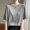 Camiseta de Manga Curta Tencel Lã Sedosa Fresca Amiga da Pele Feminina Gola Redonda Top Solto Meia Manga Malha Fina Base Primavera e Verão