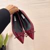 Sapatilhas Baixas Macias com Elevação Interna para Mulheres 2025 Novo Bico Fino Laço Brisa Suave Sapatos Sapatilha de Couro Envernizado
