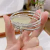 Pulsera Tres Vidas Tres Mundos Pulsera de Loto de Tres Círculos Nicho de Gama Alta Más Fácil de Combinar Joyería Retro Casual para Regalos