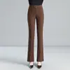 Calça Flare Feminina 2026 Nova Coleção Primavera e Outono Cintura Alta Emagrecimento Casual Calça de Alfaiataria com Elasticidade e Efeito de Caimento Slim Fit Barra Flare