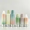 Botella de vacío de color degradado mate personalizada sin pajita, dispensador de bomba para esencia, loción, crema facial, tónico y botella de empaque en spray