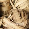 Óleo Essencial de Catarfi Orgânico de Madagascar, Planta Natural Europeia, Ingredientes: Cedrelopsis grevei