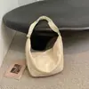 2026 Nova Bolsa de Axila de Outono Bolsa Feminina Mais Vendida Grande Capacidade Casual Simples Moderna Versátil de Mão ou Ombro