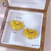 Colar de Corda Trançada com Pingente de Peixe Koi Dopamina, Ouro Areia Tradicional, Latão Dourado Rotativo, Estilo Étnico Vintage para Mulheres