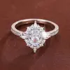 Suministro Transfronterizo de Exquisitos Anillos de Zirconia de Color en Forma de Huevo, Más Vendidos en Europa y América, Pulseras Vintage Florales Ovaladas, Venta Directa del Fabricante
