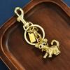 Llavero de metal de gato de la suerte tridimensional 3D, llavero con forma de dinosaurio pequeño, regalo de promoción de marca, colgante para llaves de comercio exterior