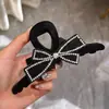 2026 Nuevo Estilo Pinza para el Cabello con Lazo Grande de Terciopelo Rojo, Accesorio para el Cabello para Niñas, Tocado de Princesa Nupcial de Borla de Alta Gama