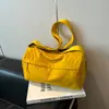 Versão Coreana da Nova Bolsa Tote Ins Trendyy de Aparência Sofisticada para Mulheres, Casual, Simples, Leve, Bolsa Transversal Grande para o Dia a Dia