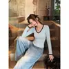 Capa base de punto de manga larga con bloques de color y cuello en V azul para mujer, nuevo suéter ajustado otoño/invierno, camiseta interior, top elegante
