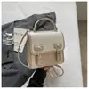 2026 Verano Nuevo Bolso para Mujer de Moda y Único Casual Estilo Coreano Mochila Pequeña Dulce y Elegante Mochila de Dama Nicho y Versátil