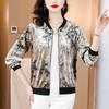 Ropa para mujeres de mediana edad y mayores para mamás, abrigo corto de moda de otoño para mujer, nueva camisa de manga larga informal holgada con estampado 2023