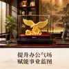 Adorno de Águila Dorada de Terciopelo con Cubierta Acrílica para Decoración de Oficina y Hogar, Decoración Artesanal Atractora de Riqueza al por Mayor