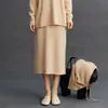 Saia Nova Abusada Outono e Inverno, Saia Casual e Simples, Moda Feminina Elegante em Cashmere, Saia Estilo Urbano para o Dia a Dia