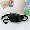 Bolsa de peito masculina infantil com textura retrô, linda, super popular, PU, pequena, prática, de ombro, versátil, moderna, bolsa infantil da moda