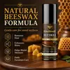 El Spray Limpiador y Cuidado para Madera con Cera de Abejas KineShineX restaura el brillo natural de la veta de la madera y reduce el polvo y las manchas