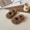 Zapatos Peludos para Niños Estilo Coreano Zapatos de Algodón Forrados de Felpa para Niñas Invierno 2025 Nuevos Zapatos de Algodón Abrigo Cálido Zapatos tipo Gorro Cómodos