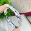 Pulsera de Plata Pura 9999 para Mujer, Diseño Abierto Ancho con Diseño Exterior en Forma de Corazón, Joyería de Moda y Versátil, Regalo para Mamá o Personas Mayores