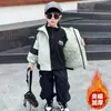 Chaqueta de Montañismo Acolchada Gruesa Tres en Uno para Niño Otoño e Invierno 2025 Nuevo Estilo Ropa Exterior de Invierno para Bebé Niño Guapo