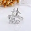 Fabricante Suministra Nuevos Anillos de Pareja Estilo Chino con Diseño Abierto Ajustable, Chapados en Plata, Superficie Pulida y Apariencia Elegante