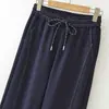 Jeans mom rectos elegantes de alta gama, nuevo estilo otoño/invierno para mujeres mayores de 50 años, pantalones para mujeres de mediana edad y ancianas, imitación de mezclilla, versión estrecha, pantalones de pierna ancha para mujer