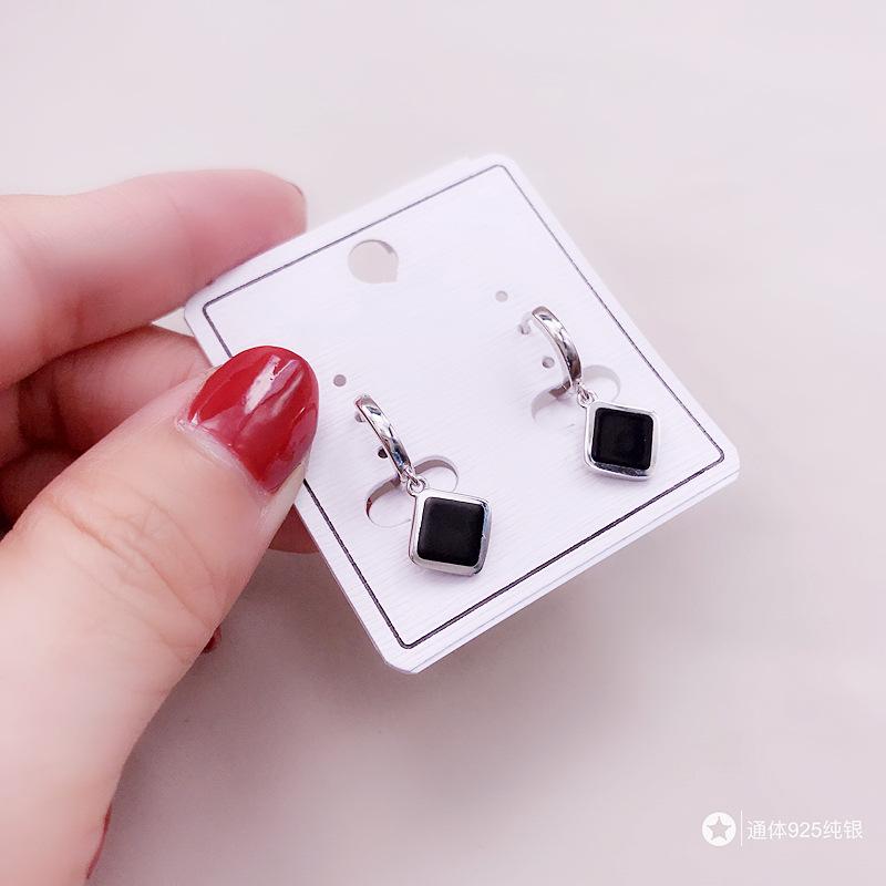 EH802960正方形滴胶耳扣