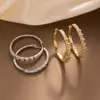 Novos Brincos da Moda Estilo Europeu e Americano com Ear Cuffs Cravejados de Diamante, Design de Nicho de Luxo Leve, Sensação de Alto Padrão, Brincos Versáteis para Venda Transfronteiriça