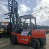 A la venta: Carretilla elevadora de combustión Heli, Camión de plataforma fija de movimiento hacia adelante, Stock listo al por mayor de cuatro ruedas, Carretilla elevadora de desplazamiento cuatridireccional