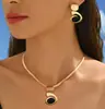 Amazon Comercio Exterior Moderno Minimalista Geométrico Oval Coma Colgante Plano Piel de Serpiente Cadena Collar Pendiente Conjunto Mayoreo