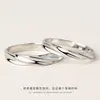 Anillos de Pareja, un Par de Anillos Sencillos de Plata Pura para Estudiantes, Diseño de Nicho para Hombres y Mujeres, Regalo de Lujo Ligero, Venta al por Mayor Transfronteriza
