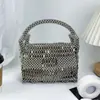 Nueva Bolsa de Teléfono Tejida con Cuentas Hecha a Mano Plateada Diseño de Trabajo Pesado Dulce Fresca Chica Picante Calle Portátil Solapa Bolso de Mujer