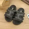 Zapatillas de exterior de otoño e invierno nuevas 2026 para mujer, de suela gruesa y peludas, zapatillas de algodón negro súper populares de celebridad de internet