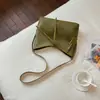 Bolsa de Palha Tecida Design de Nicho Feminina 2026 Nova Moda Grande Capacidade Bolsa de Ombro Único Versátil para o Dia a Dia Bolsa Transversal