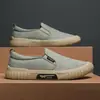 Zapatos casuales de comercio exterior transfronterizo para hombre, modelo nuevo para todas las estaciones, zapatos cómodos de tela de seda de hielo para hombre, zapatos ligeros y transpirables para conducir, zapatos para hombre para el trabajo