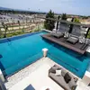 Barandilla de Plexiglás para Piscina, Transmisión de Luz 92%+, Antienvejecimiento y Anticorrosión, Suministro de Ingeniería