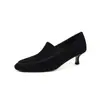 Mocasines de piel para mujer con punta redonda y tacón medio, con empeine de piel de oveja, perfectos para otoño. Zapatos de mujer, estilo nuevo, a la moda