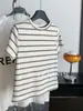 Verano 2026 Nuevo Color Bloque Holgado Casual Cuello Redondo Hombro Derecho Tejido Grueso Algodón Suave Rayas Brillantes Manga Corta Top Camiseta