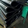 Rollo de material de caucho aislamiento caucho negro caucho blanco lámina de caucho rejilla productos junta de caucho corte de junta