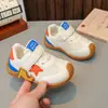 Zapatos Deportivos para Niñas 2026 Primavera/Otoño Nuevos Zapatos Casuales de Malla con Suela Suave para Niños Zapatos Individuales de Moda Versátiles para Niños Suela Suave