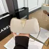 Bolso de Cadena Retro Europeo Americano Transfronterizo para Mujer, Bolso de Mano de Lujo Ligero para Banquetes, Bolso de Hombro Único de Moda para Fiesta Nocturna, Bolso Cruzado