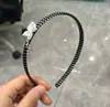 Diadema retorcida fresca y elegante, de lujo ligero para mujer, adecuada para el uso diario en primavera y verano, diadema de ala ancha, dulce accesorio para el cabello estilo coreano