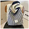 Bolso Sencillo de Letras Estilo Coreano Bolso de Hombro para Viajes Cotidianos Gran Capacidad Alto Valor de Color Doble Propósito Bolso de Lona Rayada