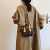 Bolsa Pequena Feminina 2025 Nova Bolsa Saco Transversal de Couro de Alta Qualidade Estilo Ocidental Design de Nicho Bolsa de Ombro Transversal Elegante