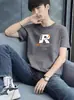Venda Direta da Fábrica Camiseta de Manga Curta para Homem, Nova Tendência de Verão Marca Moda Camiseta de Cinco Mangas com Estampa de Letras, Gola Redonda Camiseta Versátil