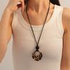 Vintage resina acrílico geométrico círculo amor camisola corrente outono e inverno moda simples temperamento high-end colar feminino