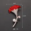 Broche Rojo Alto Sentido Temperamento Femenino Flor Planta Broche Diseño de Nicho Exquisito Pin Accesorios para Traje