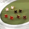 Pendientes de Trébol de Cuatro Hojas de Lujo Ligero, Pendientes Elegantes de Acero de Titanio, Pendientes de Moda Estilo Coreano Ins con Recubrimiento al Vacío Oro PVD para Mujer
