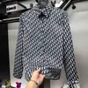 Nuevas camisas de hombre de moda transfronterizas con un toque de lujo ligero, versátiles y cómodas, casuales, estilo americano, corte holgado