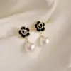 Brincos da Moda Estilo Coreano Mais Vendidos Novo Modelo Brincos Femininos Simples e Elegantes Versáteis Tiktok Mesmo Estilo Tarraxas Atacado