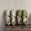 Sandalias Vintage Versátiles de Punta Cerrada para Mujer, Nuevo Estilo Verano 2026, Zuecos Romanos Huecos Transpirables Planos Cómodos de Suela Suave