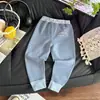 Essenciais para uniforme escolar infantil: leggings térmicos infantis para meninas, calças térmicas grossas sem costura de lã e seda para bebês no outono e inverno